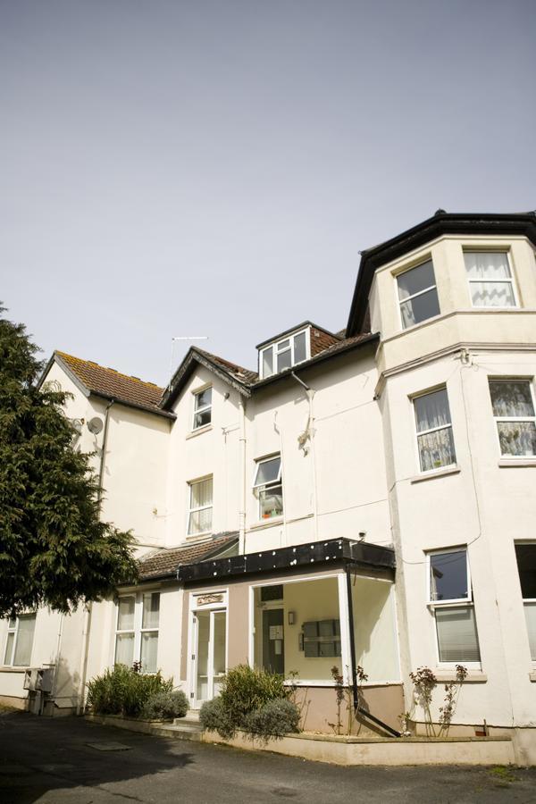 Large 2 Bedroom Apt - Near Beach - Free Parking Bournemouth Kültér fotó